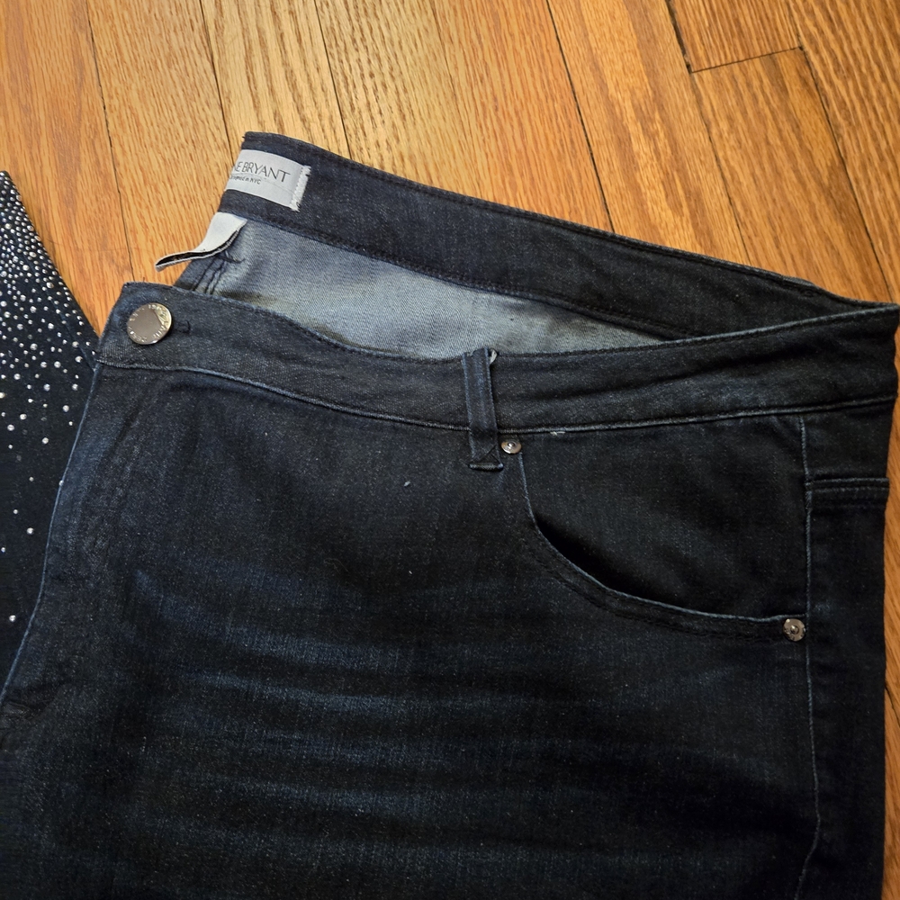 Lane Bryant Black Skinny Jeans with Rhinestone Accents 28W - Picture 3 of 6